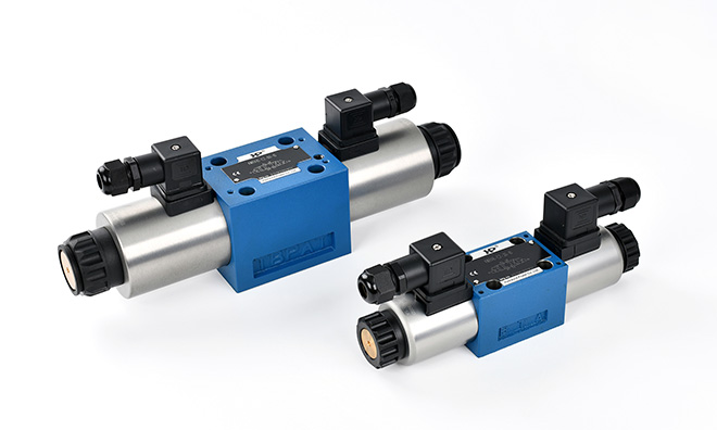 高频响比例阀的内部结构包括哪些关键部件？