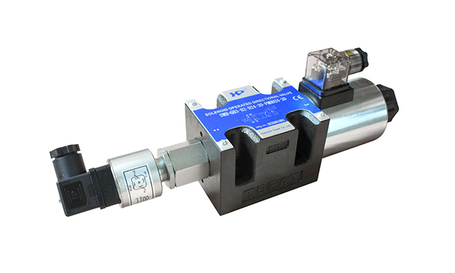 如何进行比例换向阀的维修保养？